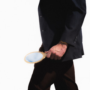 YUNNI Artwork Tommy Gun